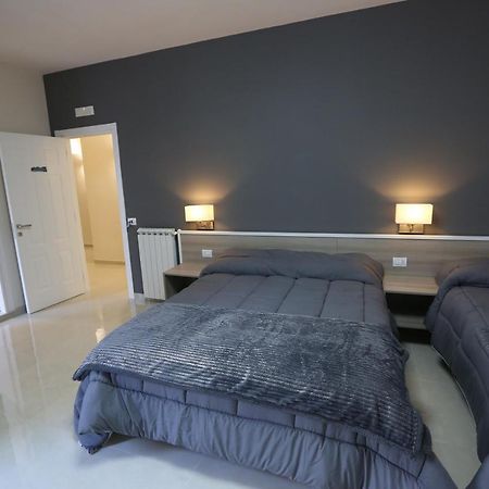 Costa Apartment Наполи Екстериор снимка