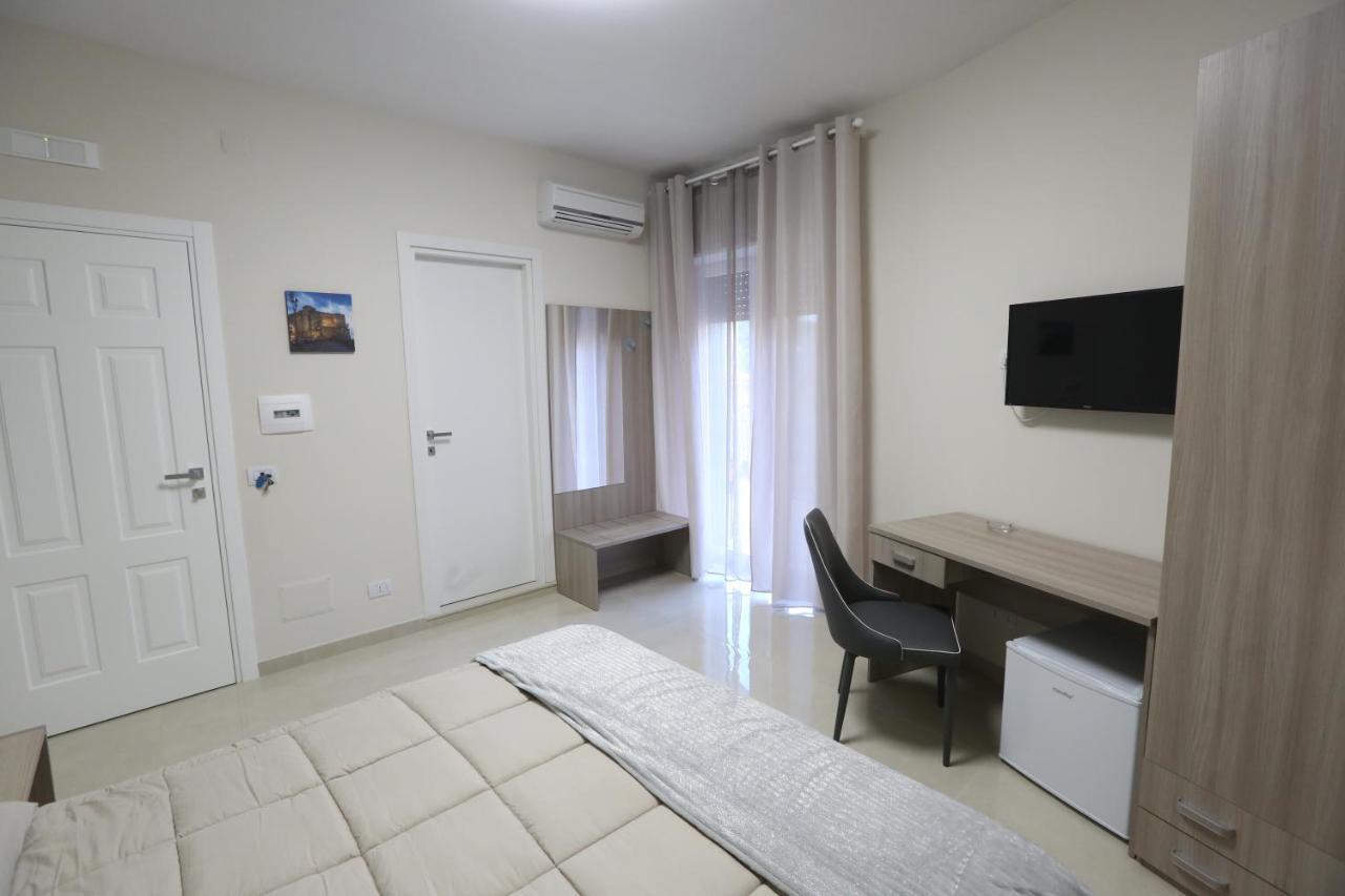 Costa Apartment Наполи Екстериор снимка